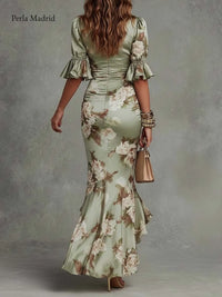 Randi | Lang Asymmetrisk Satin Kjole